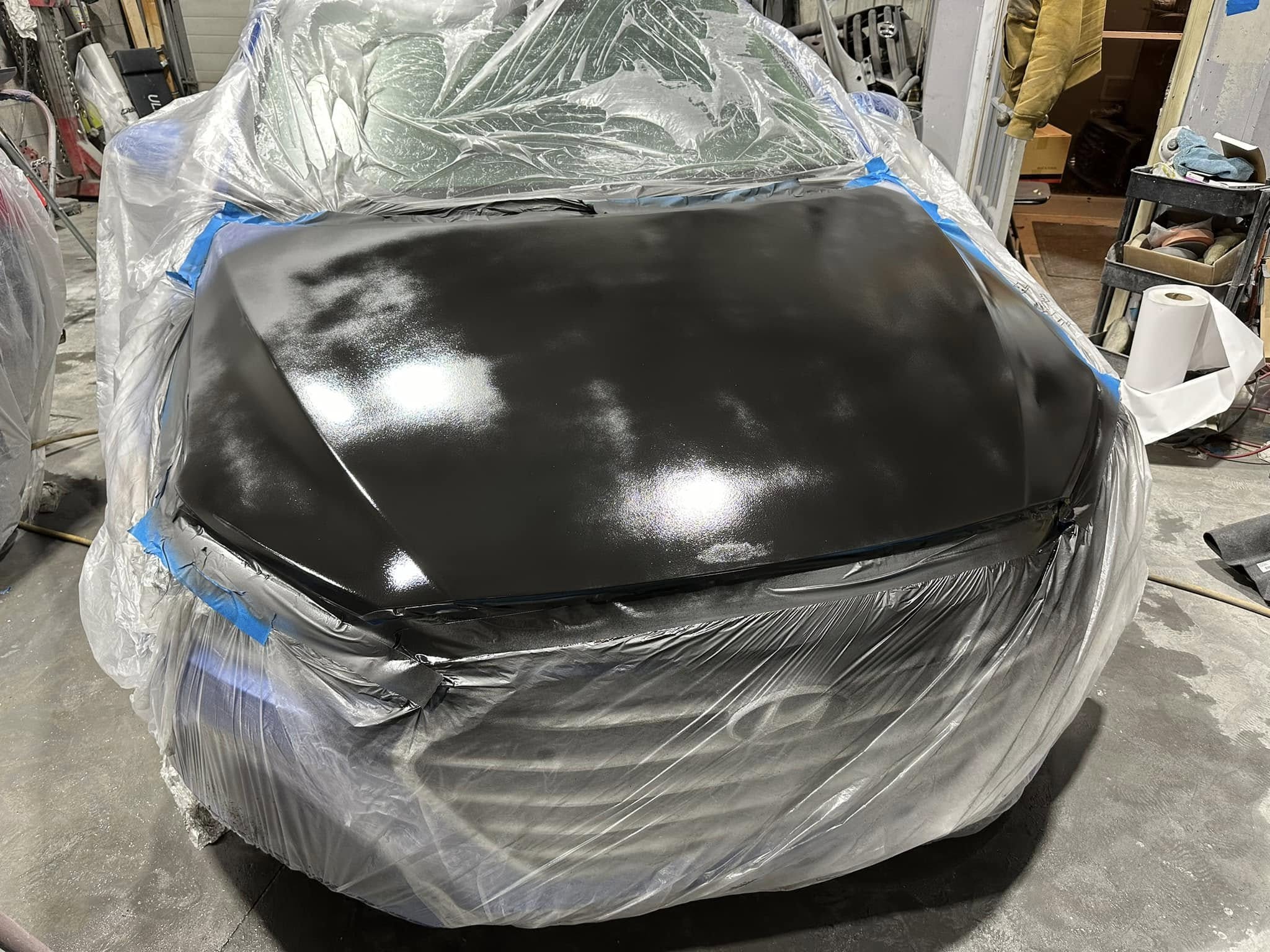 Réparation de carrosserie de camion dans un atelier professionnel à Laval 